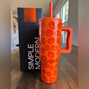 Simple Modern Harvest collection Pumpkins 40oz Signature Trek